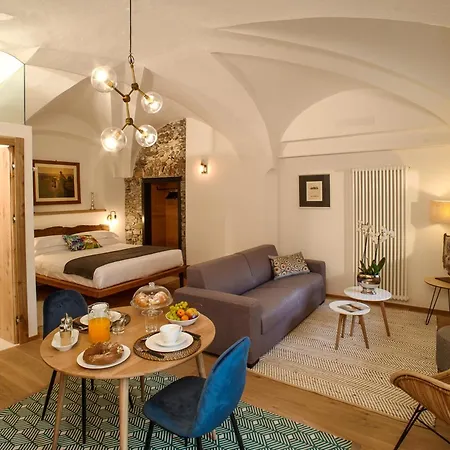 Palazzo Giani Apartment *